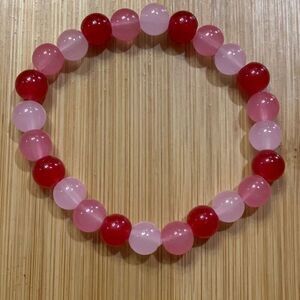 New Handmade Glass Bead Bracelet Red Pink 6.2” Fits Most Valentine’s Day‎ Love